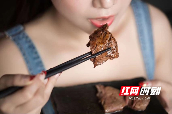 打造更具品质的日式烧肉料理 “炭围”长沙南城开新店pg电子平台(图4)