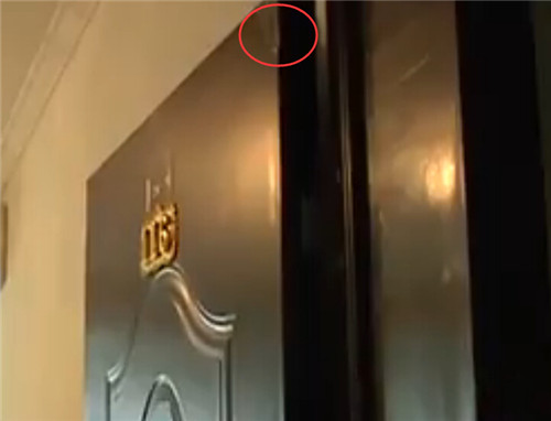 山东济南：年轻男女旅馆内pg电子平台烧炭身亡 门窗全被封死(图1)