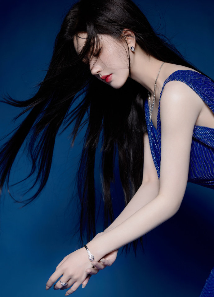 PG电子app5G天天视频多人运动5G天天视频多人运动app官方下载V(图1)